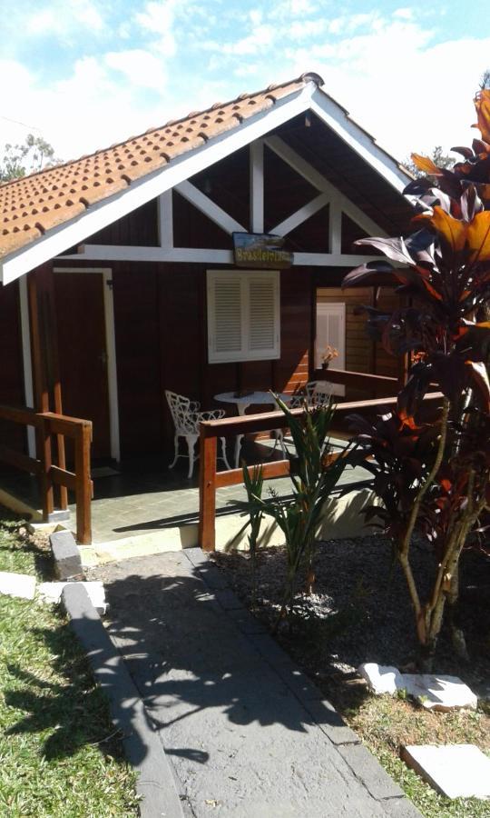 Pousada Casa Amarela Piracaia Kültér fotó