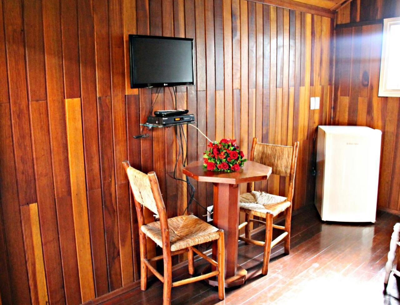 Pousada Casa Amarela Piracaia Kültér fotó